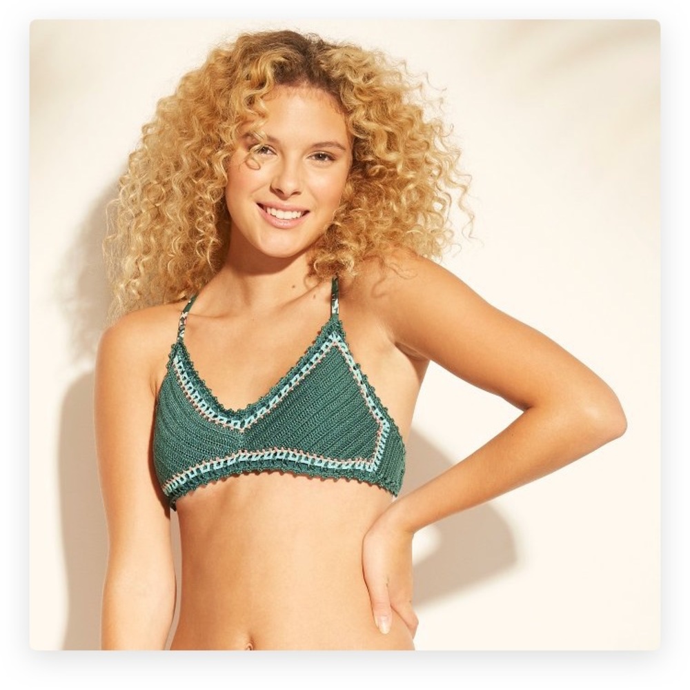 ⭐️Host Pick⭐️Pine Green knit Bikini Top